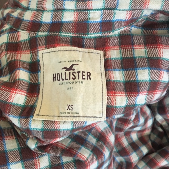 Hollister Red Plaid Button Down Collared Shirt - Picture 3 of 3